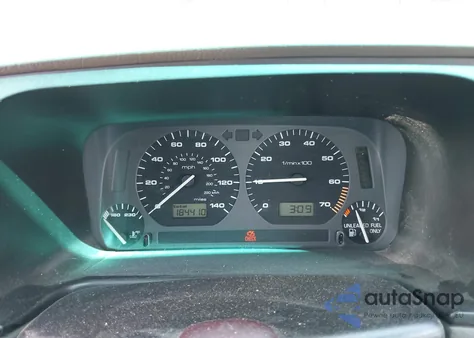 1998 Volkswagen Golf Gl from USA, damaged, VIN 3VWFB81H0WM245150